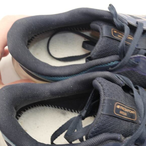 New Balance Women's 9 Fresh Foam Arishi V4 Shoes Sneakers Blue Gold NO Insoles - Picture 10 of 12